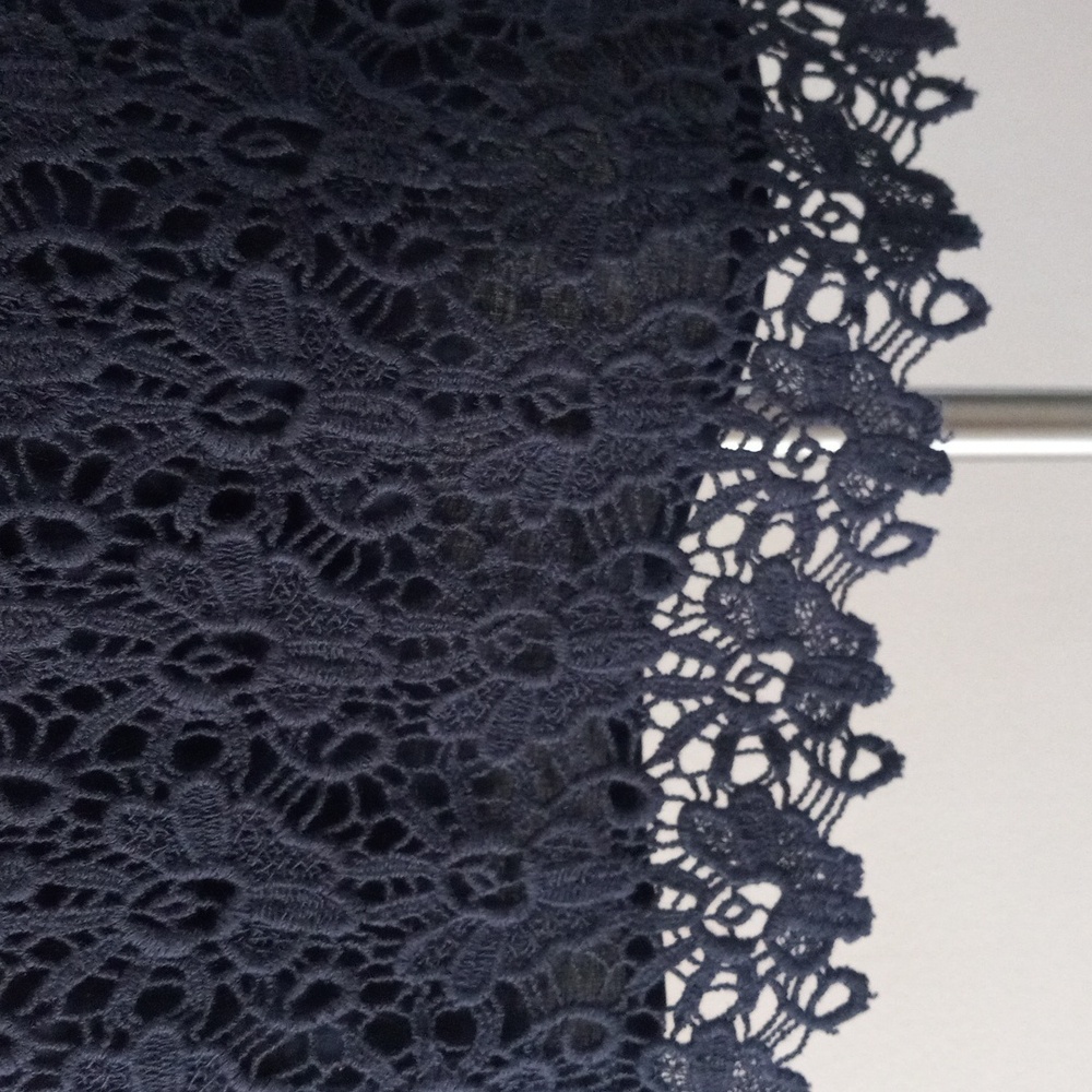 Elegant Navy Blue Lace Strapless Dress By Tommy Hilfigure Size 4 NWT - Picture 6 of 10